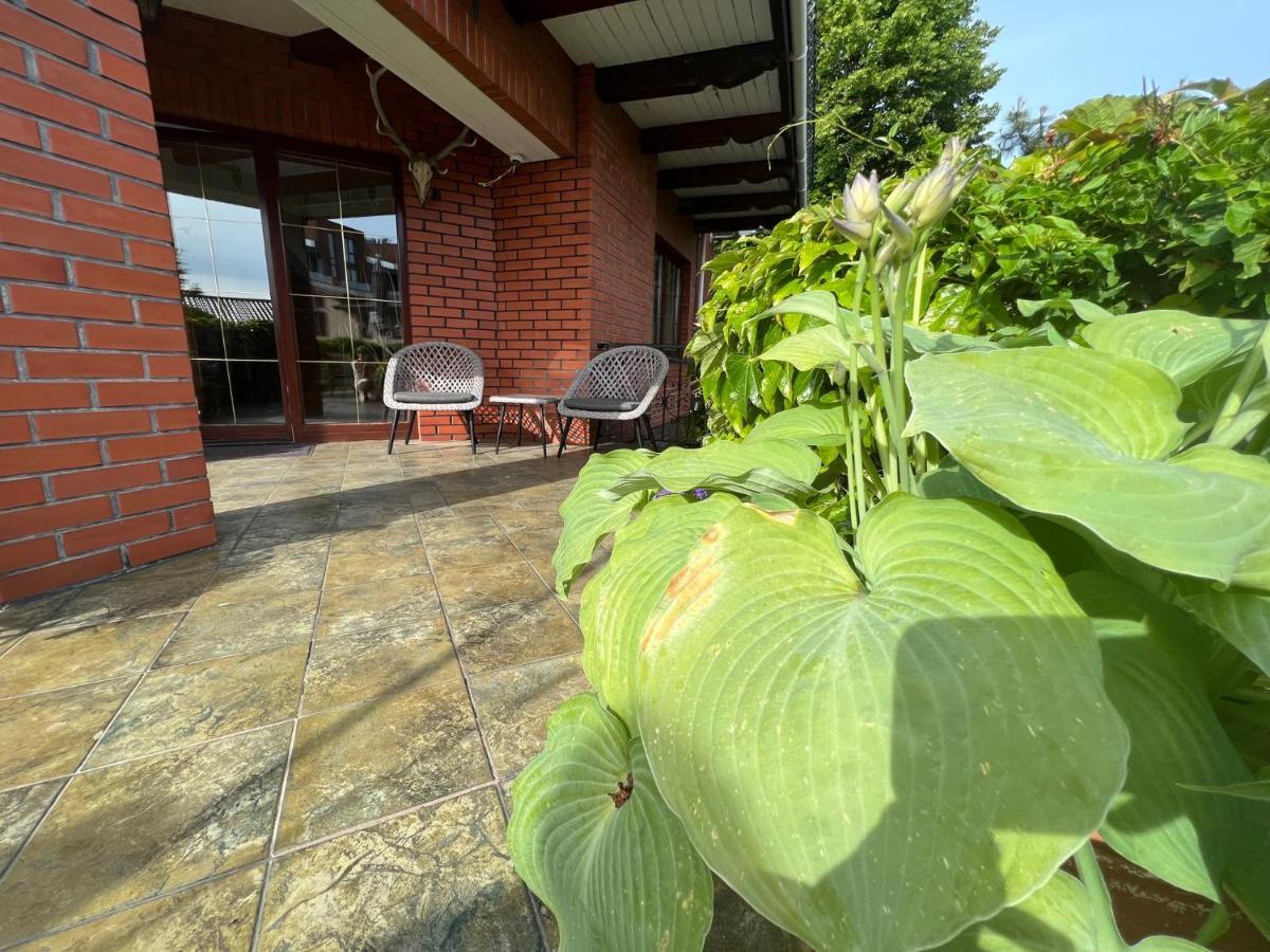 Willa Garden 2 Z Pieknym Ogrodem I Tarasem Ustronie Morskie Exterior photo